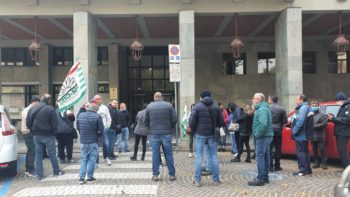 Atto grave alla Itron di Asti: licenziato operaio e delegato Fim per l’attuazione delle verifiche sul Green Pass