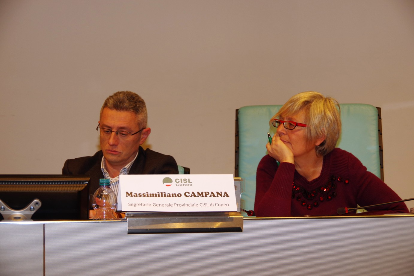 La segretaria generale Cisl, Annamaria Furlan con il segretario generale Cisl Cuneo, Massimiliano Campana al Convegno sulle pensioni svoltosi a Cuneo nello scorso dicembre