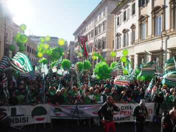 Da Cuneo oltre 50 presenti in Piazza a Roma: come sempre decisi, responsabili ed intransigenti