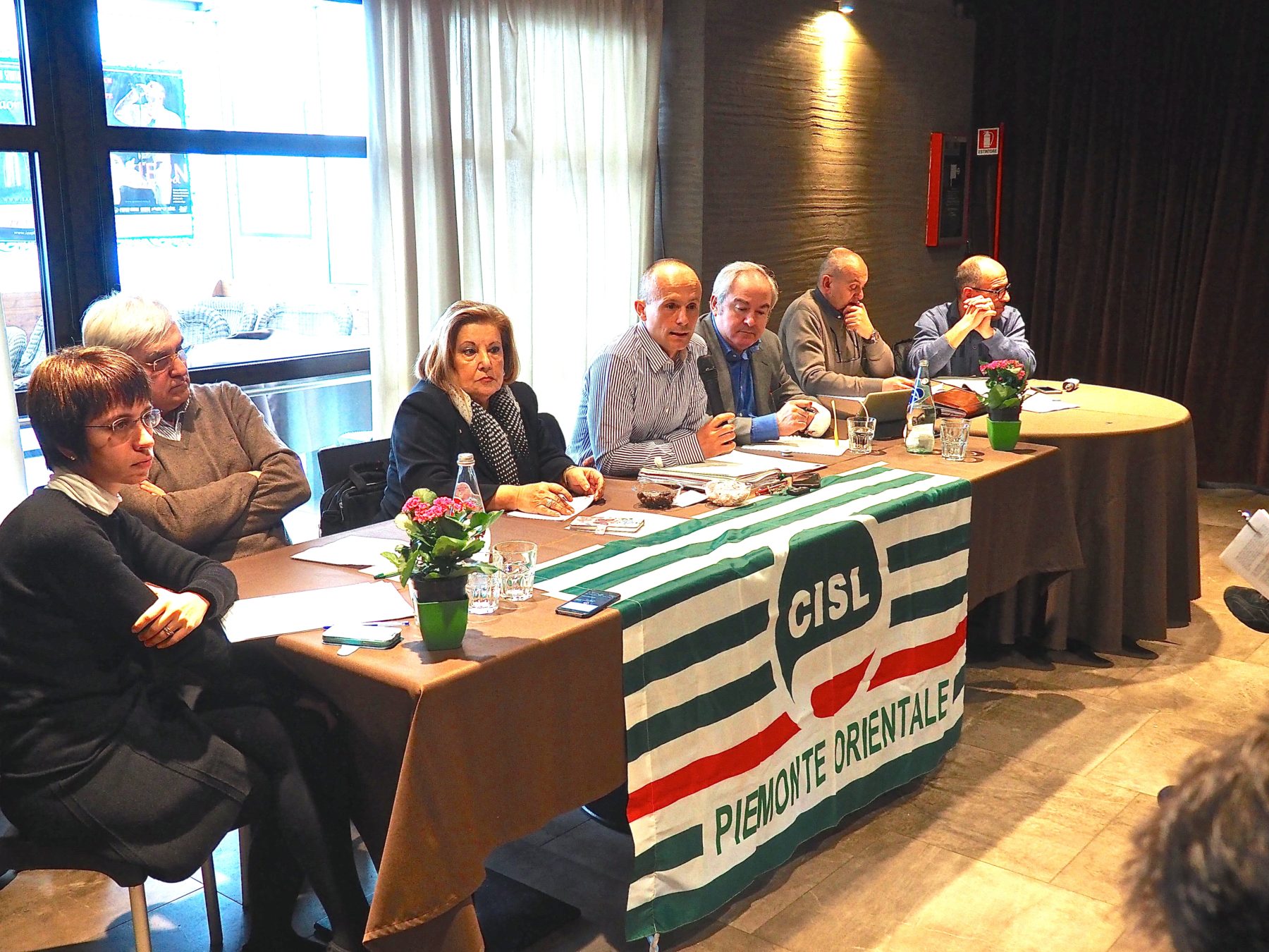 Il Consiglio generale Cisl Piemonte Orientale del 3 febbraio tavolo di presidenza