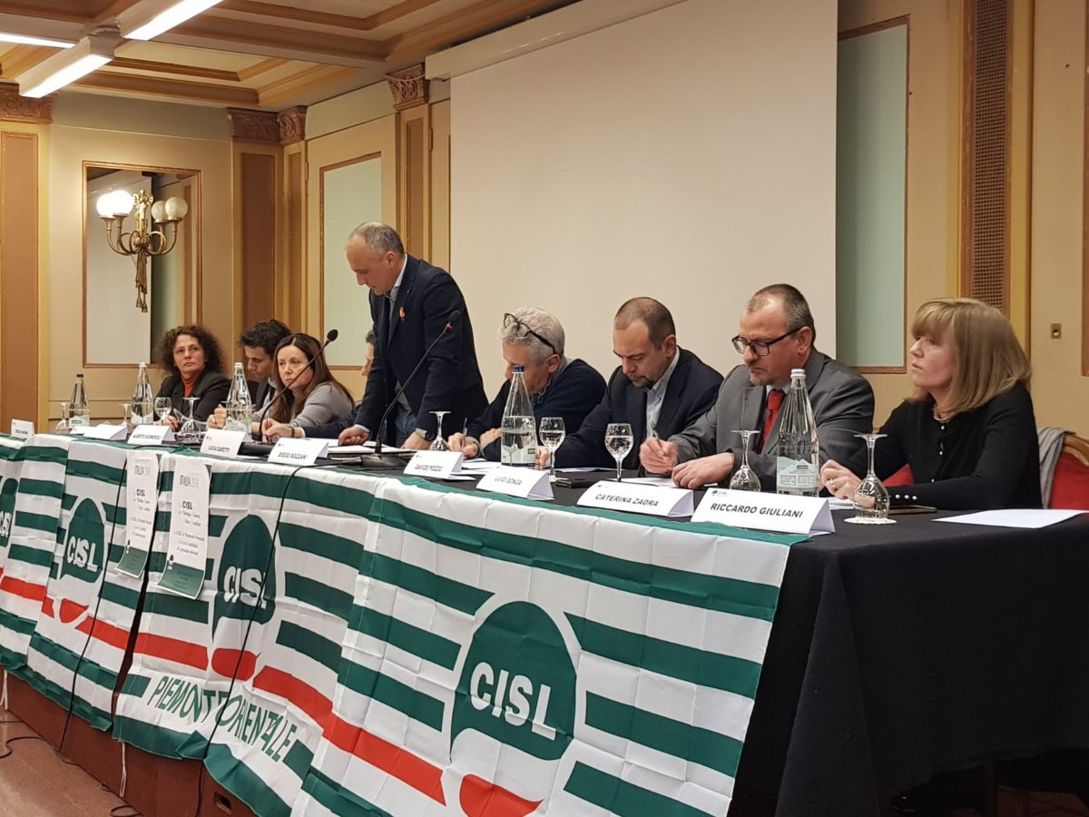 Caretti introduce dibattito con candidato su elezioni politiche cislpiemonte.it